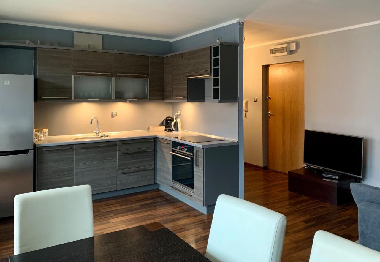 Uroczy Apartament W Centrum Miasta Stettin Exterior foto